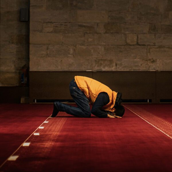 Come ho imparato a pregare in arabo